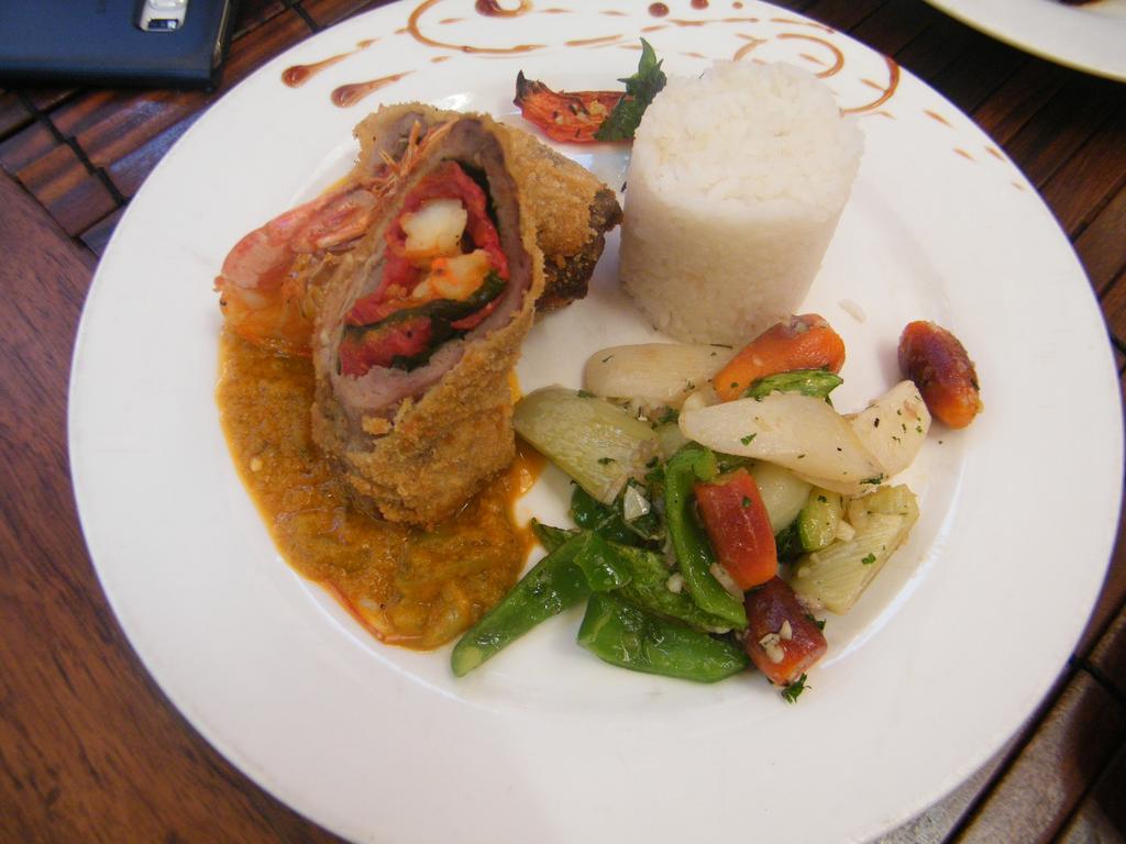 Hotel Restaurant Le Combava Antananarivo Buitenkant foto